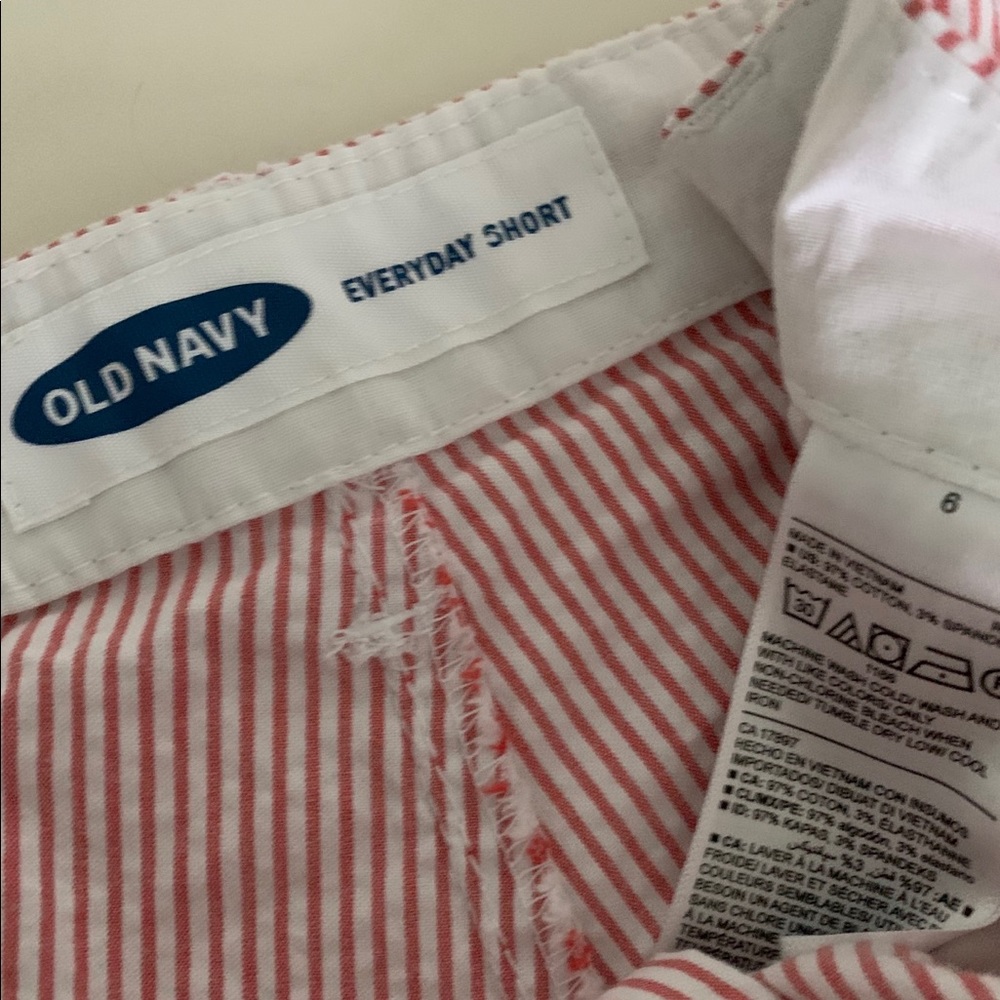 Old navy short